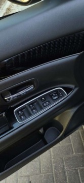 Mitsubishi Outlander III 2019 Mitsubishi Outlander 2,4 Plug-in Hybryd 224 KM 4x4 XenonKlima Udokumentowa, zdjęcie 15