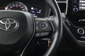 Toyota Corolla XII Sedan 1.5 VVT-i 125KM 2021 Toyota Corolla 1.5 VVT-i, Salon Polska, zdjęcie 15