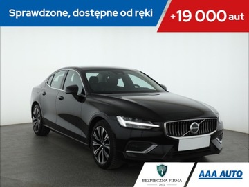 Volvo S60 III Sedan Facelifting 2.0 B4 197KM 2023 Volvo S60 B4, Salon Polska, Serwis ASO, Automat