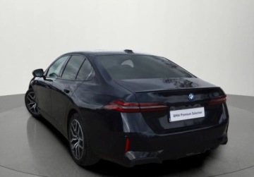 BMW Seria 5 G90-91 Sedan Plug-In 3.0 50e 489KM 2024 BMW Seria 5 550E M Sport Dealer BMW Bonkowscy Gorzow Wlkp. 3.0 489KM, zdjęcie 6