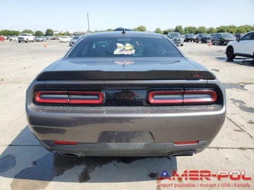 Dodge Challenger III 2017 Dodge Challenger _RT 392_Scat Pack_6.4 L_485 km_2017r 6.4 Benzyna 485KM, zdjęcie 5