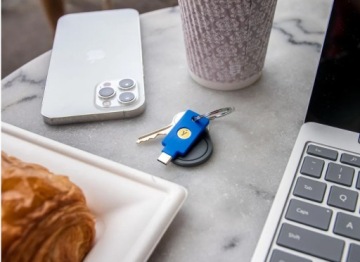 Yubico SecurityKey C NFC — аппаратный ключ, Security Key NFC от Yubico