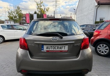 Toyota Yaris III Hatchback 5d Facelifting 1.33 Dual VVT-i 99KM 2017 Toyota Yaris salon Polska, instalacja gazowa 1.3 BenzynaLPG 99KM, zdjęcie 24