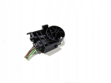 MERCEDES CLC CL203 08-11 PŘEPÍNAČ KNOFLÍK