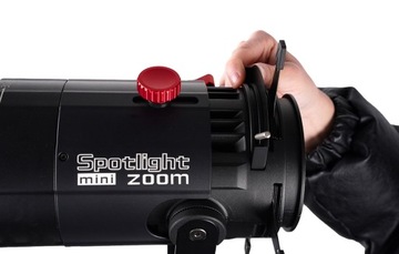 Прожектор Aputure Mini Zoom
