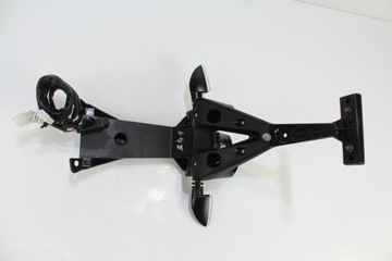 APRILIA TUONO 125 21- МОНТАЖ РАМЫ ПЛАТЫ