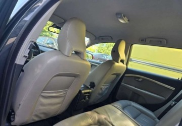 Volvo V70 III Kombi 2.0 TD 136KM 2009 Volvo V70 Volvo V70 2.0D Momentum 2.0 Diesel 136KM, zdjęcie 27