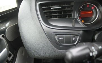 Citroen C5 III Sedan 2.0 HDi FAP 140KM 2012 Citroen C5 2.0 Diesel 140KM, zdjęcie 17