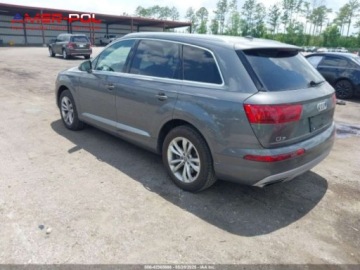 Audi Q7 II (4M) 2019 Audi Q7 2019 Audi Q7 Premium 45 TFSI quattro 2.0 Benzyna 248KM, zdjęcie 3