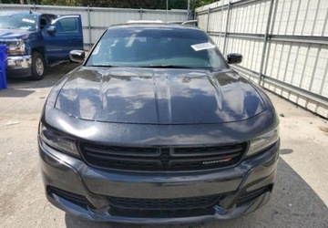 Dodge Charger VII 2017 Dodge Charger Auta z USA - Zapytaj o wiecej ofert 3.6 Benzyna 305KM, zdjęcie 2
