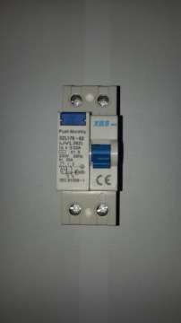 Устройство защитного отключения 2П 25А 30мА AC IDK-25-2-30-AC A9Z05225 SCHNEIDER