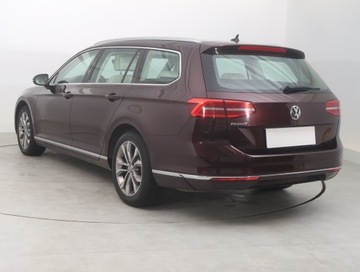 Volkswagen Passat B8 Variant 1.4 TSI BlueMotion Technology ACT 150KM 2016 VW Passat 1.4 TSI, Salon Polska, Serwis ASO, zdjęcie 3