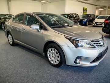Toyota Avensis III Sedan Facelifting 1.8 Valvematic 147KM 2013 Toyota Avensis, 1.8 benzyna, 128 tyś km, Nawi, Kamera, zdjęcie 2