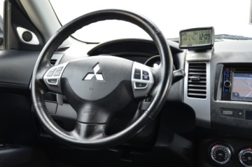 Mitsubishi Outlander II 2013 2.0i 150KM SERWIS NAVI KAMERA SKÓRA XENON EL.FOTELE GRZ.FOTELE, zdjęcie 28