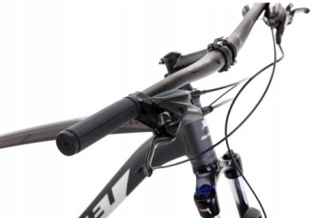 ГОРНЫЙ ВЕЛОСИПЕД MTB 29 ROMET RAMBLER R9.4 SHIMANO, СВОБОДНОЕ ОСВЕЩЕНИЕ И ПОДСТАВКА