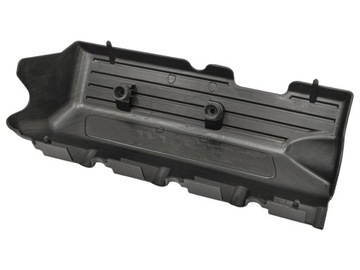 DODGE CHALLENGER 2015- PLAST MOTORU PRAVÁ