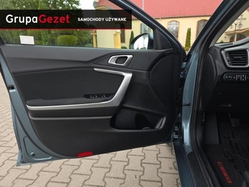 Kia Ceed III Hatchback Facelifting  1.5 T-GDI 140KM 2024 Kia Ceed 1.5 T-GDI 140KM 6MT FV23% m+winter salon PL kamera czujniki NAVI, zdjęcie 8
