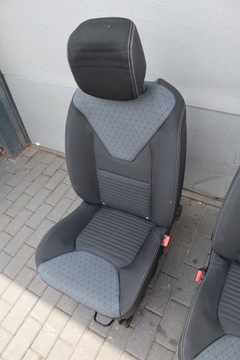 KOMPLET SEDADLA PŘEDNÍ CLIO IV