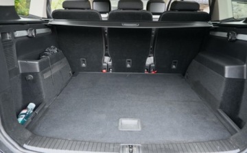 Volkswagen Touran III 1.6 TDI 115KM 2018 Volkswagen Touran 1,6 TDI 115 KM DSG FULL LED HIGH-LINE Alcantara Nawigacja, zdjęcie 36