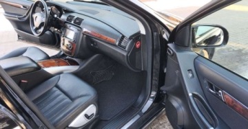 Mercedes Klasa R 2007 Mercedes-Benz Klasa R Mercedes-Benz Klasa R 350 L 7G-TRONIC 3.5 Benzyna, zdjęcie 19