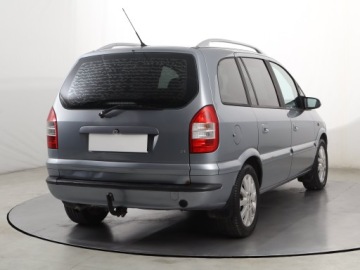 Opel Zafira A 1.8 16V 125KM 2004 Opel Zafira 1.8 16V, GAZ, 7 miejsc, HAK, Klima, zdjęcie 4