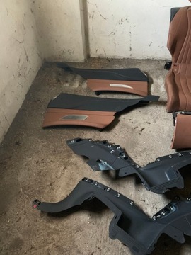 Mercedes w238 E купе, сиденье центральное, боковины дивана