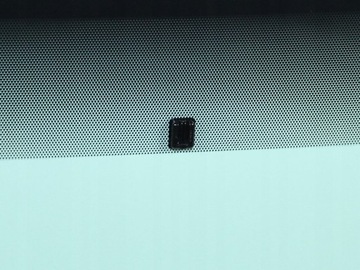 NOVÁ SKLO (OKNO) PŘEDNÍ ČELNÍ RENAULT CLIO III 2005-2013 HATCHBACK / KOMBI