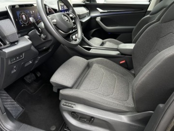 Skoda Kodiaq I SUV Facelifting 1.5 TSI 150KM 2024 Skoda Kodiaq 1.5TSI 150KM Selection DSG l LED Matr, zdjęcie 10