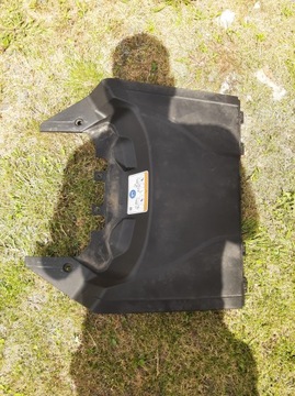 can am outlander plastik nad schowek pod bagażnik G2
