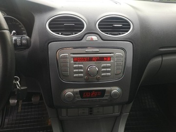 Ford Focus II Hatchback 5d 1.8 Duratec Flexifuel 125KM 2008 Ford Focus 1.8 16v 125KM Klimatronic Xenon Halogen, zdjęcie 14