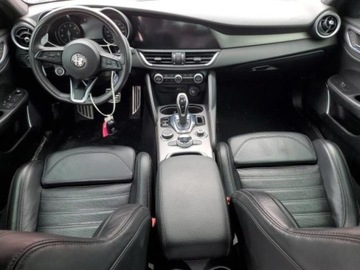 Alfa Romeo Giulia II Sedan Facelifting 2.0 Turbo 280KM 2020 Alfa Romeo Giulia 2020r., TI, od ubezpieczalni 2.0 Benzyna 280KM, zdjęcie 7