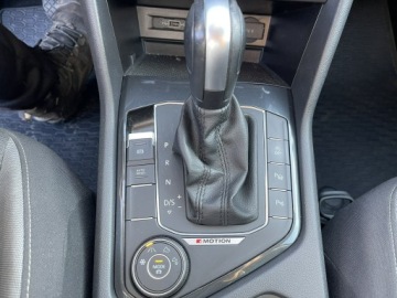 Volkswagen Tiguan II SUV 2.0 TSI 190KM 2019 Volkswagen Tiguan 4x4 Automat Klimatronik Kamera, zdjęcie 8