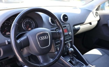 Audi A3 8P Hatchback 3d 2.0 TDI CR 140KM 2009 Audi A3 Sportback Czujniki parkowania , Klimatyzacja, Alu felgi , GWARANCJA, zdjęcie 7