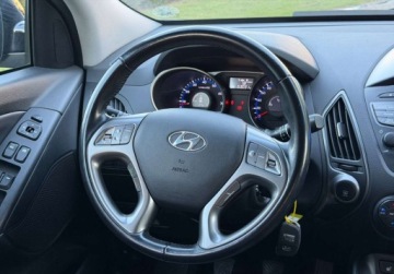 Hyundai ix35 SUV Facelifting 1.6 GDI 135KM 2014 Hyundai ix35 1,6 135KM Niski Przebieg SERWIS LED Climatronic Dla wymagajac, zdjęcie 14