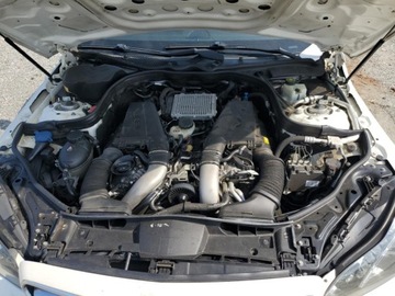 Mercedes Klasa E W212 2014 Mercedes-Benz Klasa E 63 AMG-S 2014 5.5l 5.5 Benzyna 577KM, zdjęcie 6