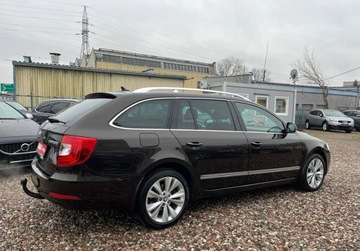 Skoda Superb II Outdoor 2.0 TDI CR DPF  140KM 2014 Skoda Superb nawigacja, skory, drugi komplet kol 2.0 Diesel 140KM, zdjęcie 3