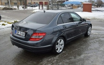 Mercedes Klasa C W204 Limuzyna 1.8 180 CGI BlueEFFICIENCY 156KM 2010 Mercedes-Benz Klasa C 1.8B Automat 2KPL KOL PDC Hak Oryginal Lakier Sprowa, zdjęcie 6