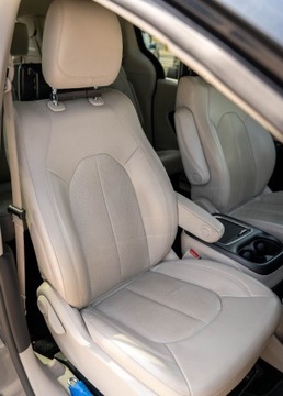 Chrysler Pacifica II 2021 Chrysler Pacifica Chrysler Pacifica 3.6 V6 LPG 264KM 3.6 BenzynaLPG 264KM, zdjęcie 13