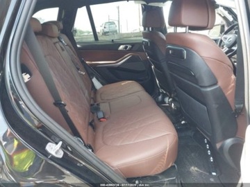 BMW X5 G05 2024 BMW X5 M M60I 2024, od ubezpieczalni 4.4 Benzyna 523KM, zdjęcie 7