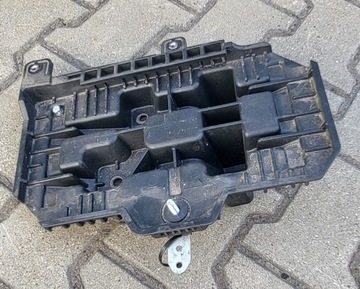 HYUNDAI SANTA FE IV 18> PODSTAWA AKUMULATORA