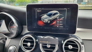 Mercedes GLC C253 SUV 2.0 250 211KM 2018 Mercedes-Benz GLC 250 4Matic 9G-TRONIC, zdjęcie 12