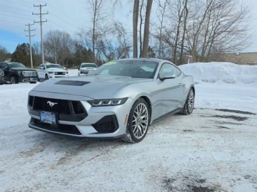 Ford Mustang VI Fastback Facelifting 5.0 Ti-VCT 450KM 2024 Ford Mustang Gt Premium Fastback 2024 5.0 Benzyna 450KM, zdjęcie 1