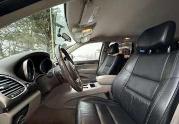 Jeep Grand Cherokee IV Terenowy Facelifting 3.6 V6 286KM 2011 Jeep Grand Cherokee Jeep Grand Cherokee 3.6 V6 Laredo 3.6 BenzynaLPG 286KM, zdjęcie 14