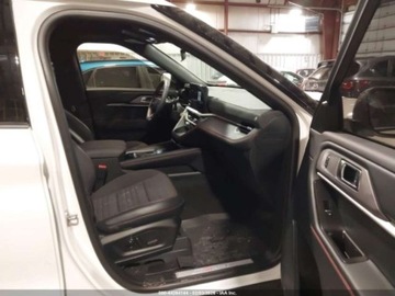 Ford Explorer VI 2025 Ford Explorer St-Line 2025 2.3 Benzyna 300KM, zdjęcie 9