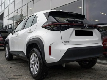 Toyota 2025 Od ręki - Comfort 1.5 Hybrid 116KM | Tempomat adaptacyjny!, zdjęcie 3