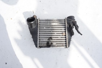 CHLADIČ INTERCOOLER VOLKSWAGEN BORA 1.9 TDI