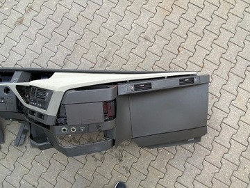 Панель приборов VOLVO FH4 FM в кабине