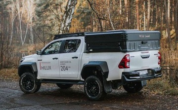 Toyota Hilux VIII Podwójna kabina Facelifting 2024 2.8 D-4D 204KM 2025 Toyota Hilux Zawieszenie Old Man Emu Wyciagarka Warn Oswietlenie Lazer N, zdjęcie 9