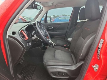 Jeep Renegade 2021 Jeep Renegade Trailhawk 2021 1.3 Benzyna 177KM, zdjęcie 7