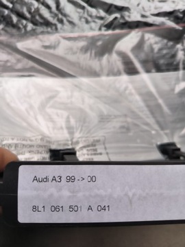 ОРИГИНАЛЬНЫЕ резиновые коврики Audi A3 99-00 8L1061501A 8L1 061 501 A
